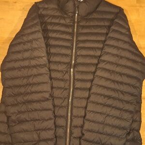 Men's Black Puffer Jacket